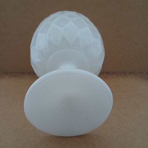 Vintage Anchor Hocking Textured Diamond Pattern White Milk Glass Stemmed Chalice - Picture 7 of 12